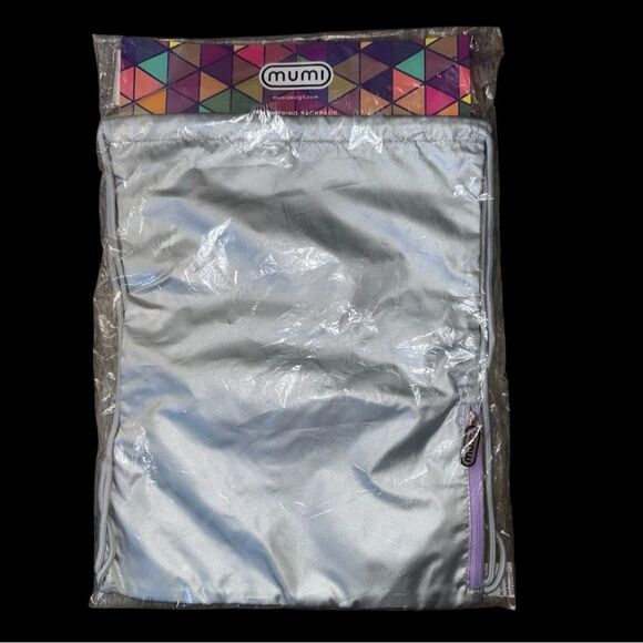 New Mumi Silver Drawstring Backpack with Purple Zipper - Picture 2 of 6
